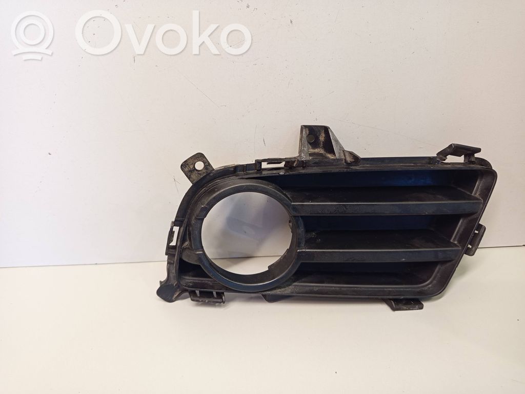 Etusumuvalon ritilä   C23650C21