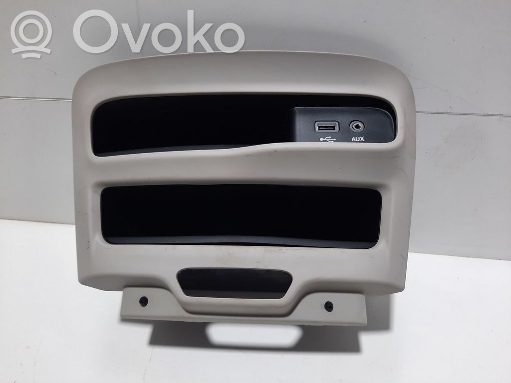 Chrysler Pacifica Glove box central console 