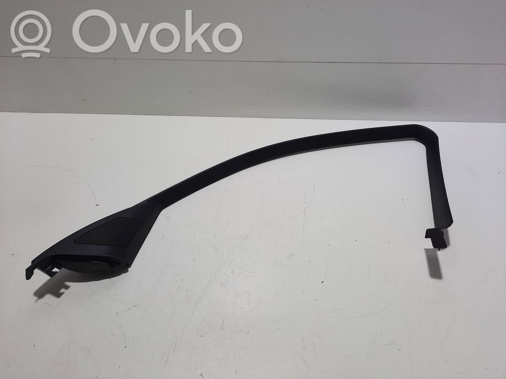 BMW 1 E81 E87 Windshield trim 