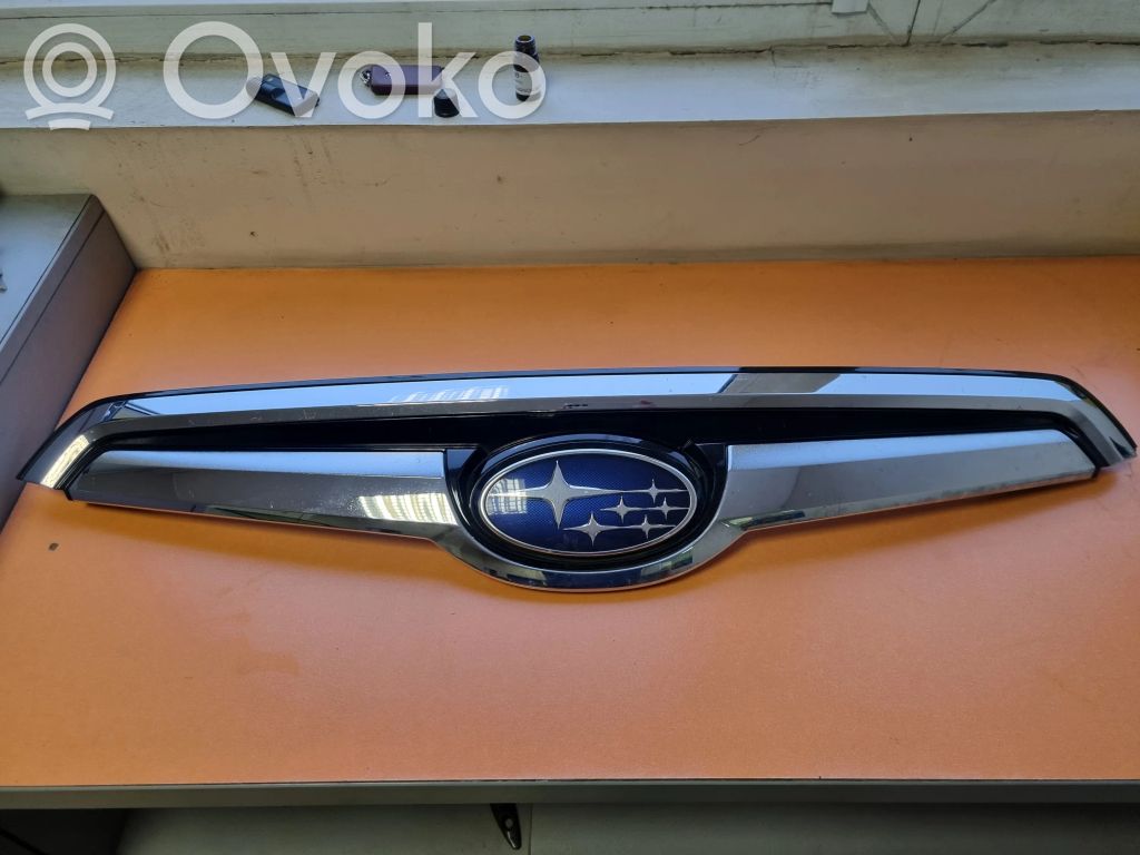 Subaru Forester SK Rejilla superior del radiador del parachoques delantero 