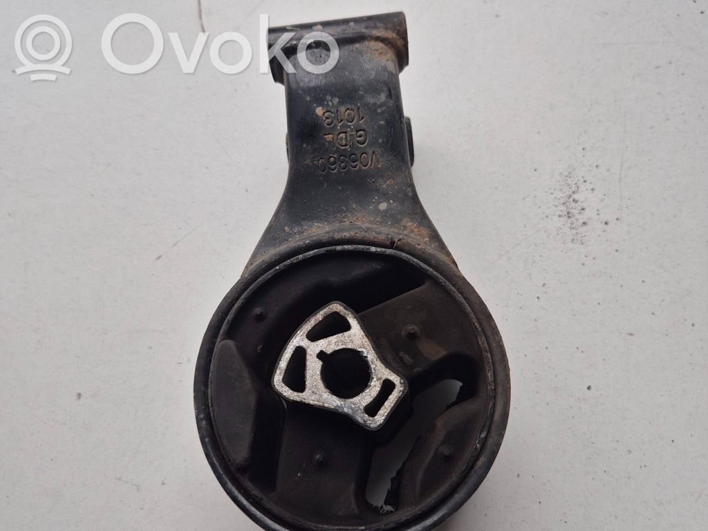 Opel Zafira C Engine mount bracket 