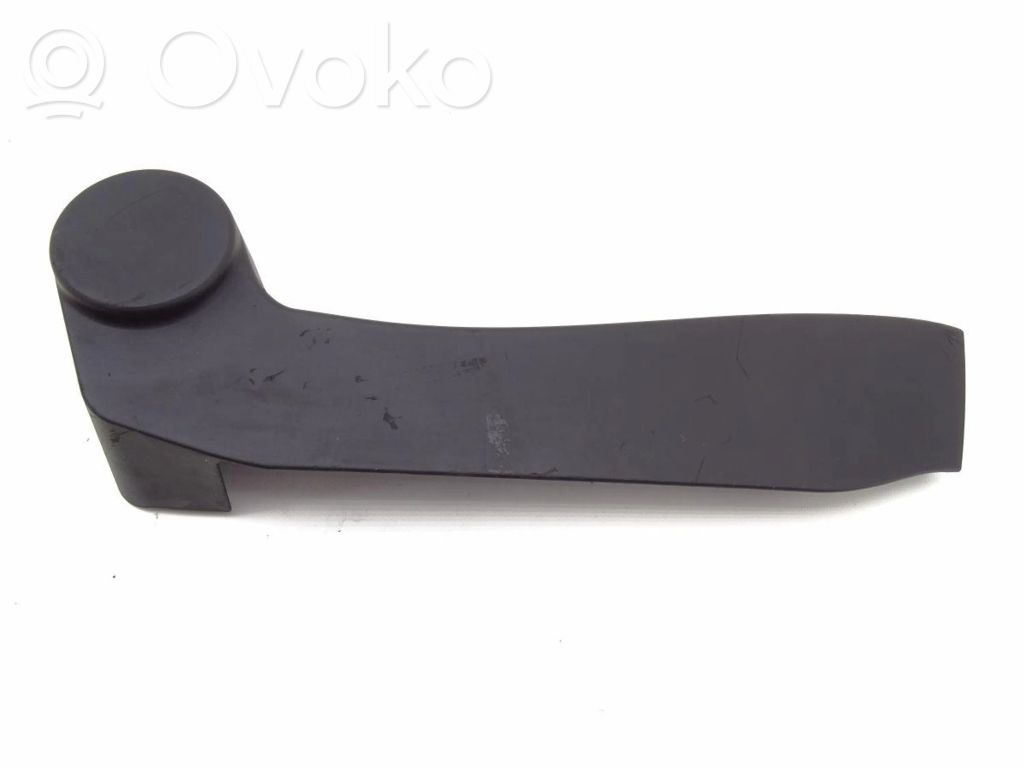 Seat trim   8259802