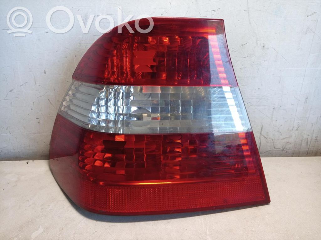Rear/tail lights   6910531