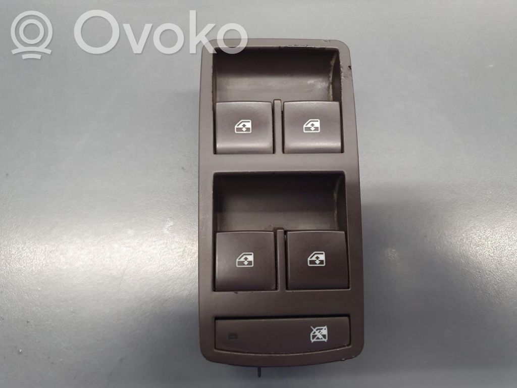 Opel Insignia A Przyciski szyb 