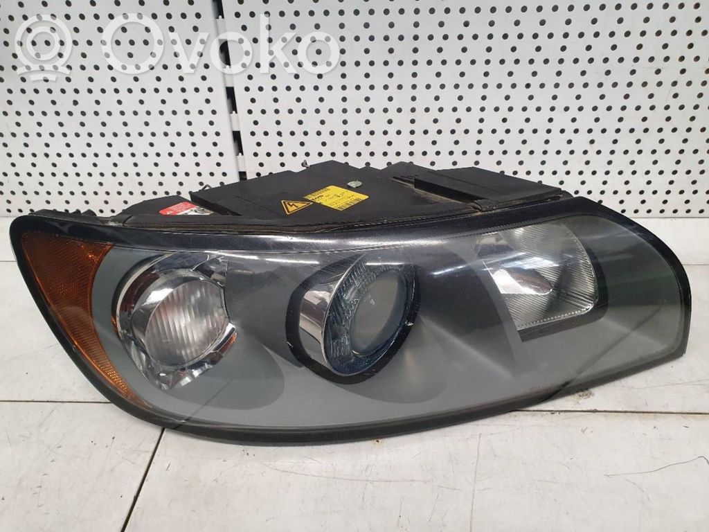 Scheinwerfer   30678917
