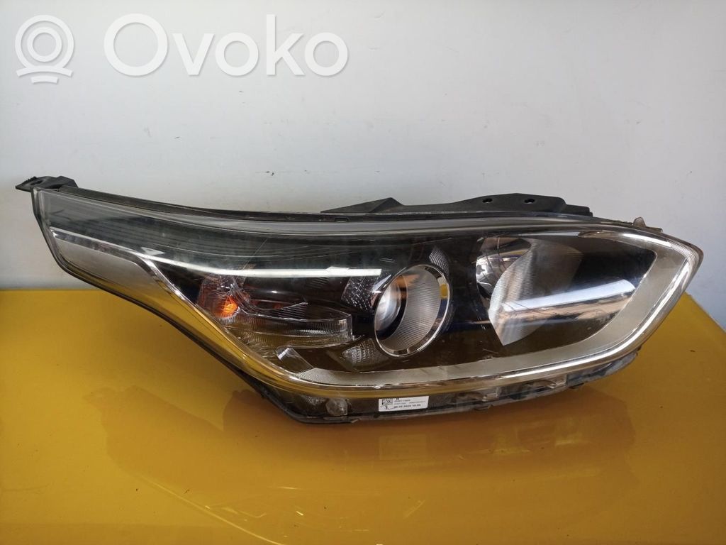 KIA Ceed Headlight/headlamp 