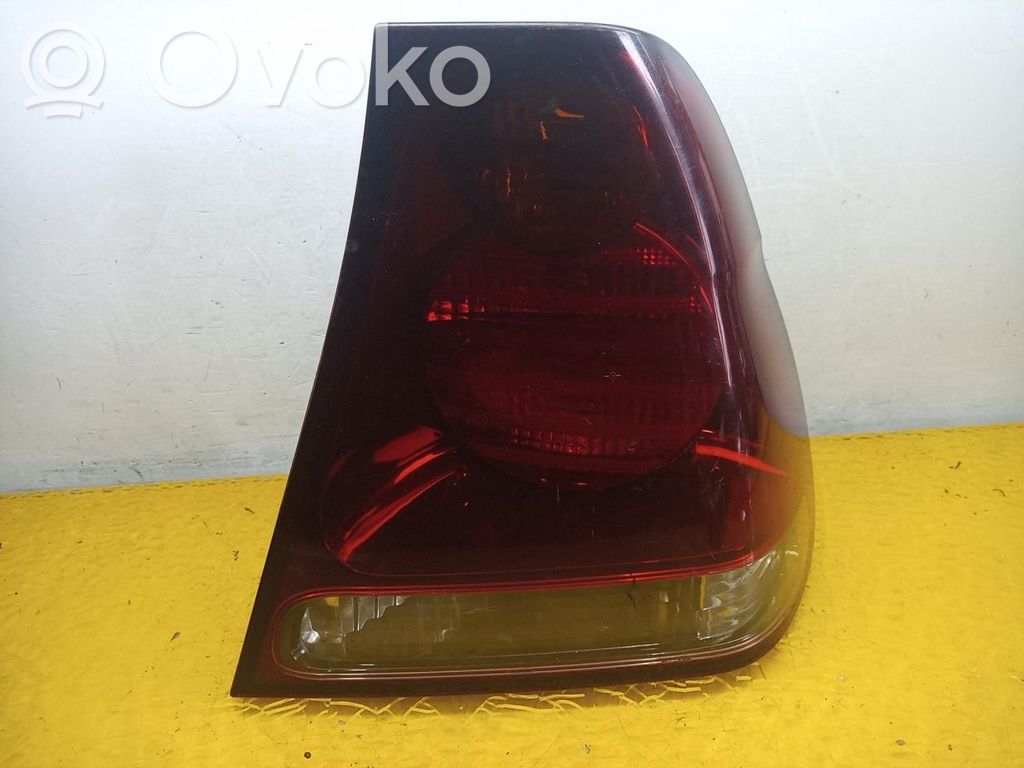 BMW 3 E46 Galinis žibintas kėbule 