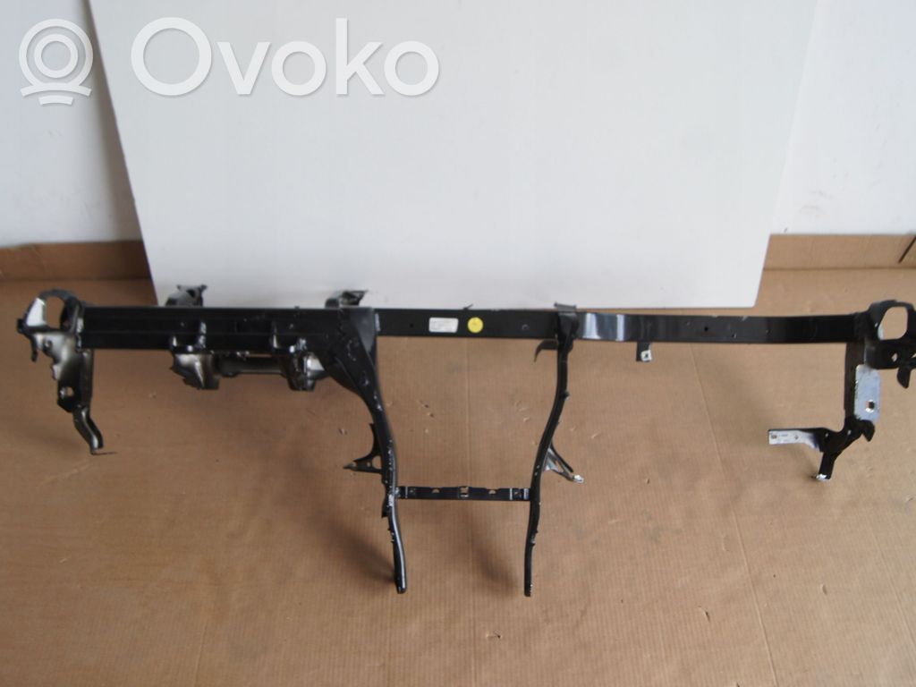 Audi Q7 4M Travesaño/barra de soporte del panel de instrumentos 