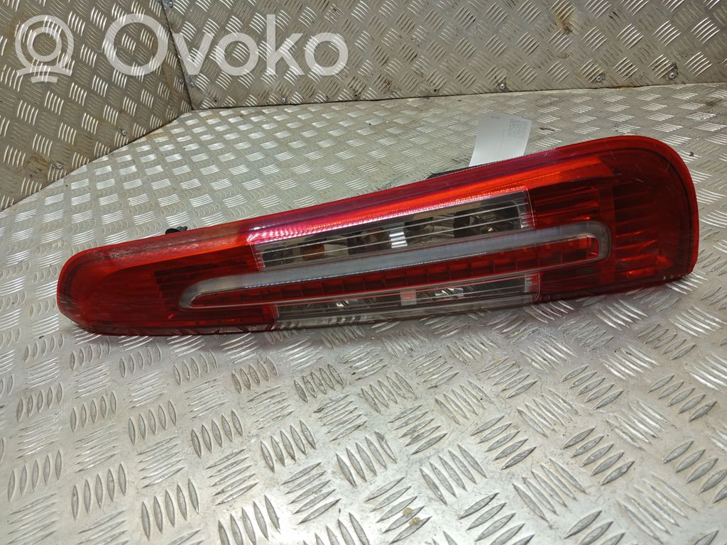 Rear/tail lights