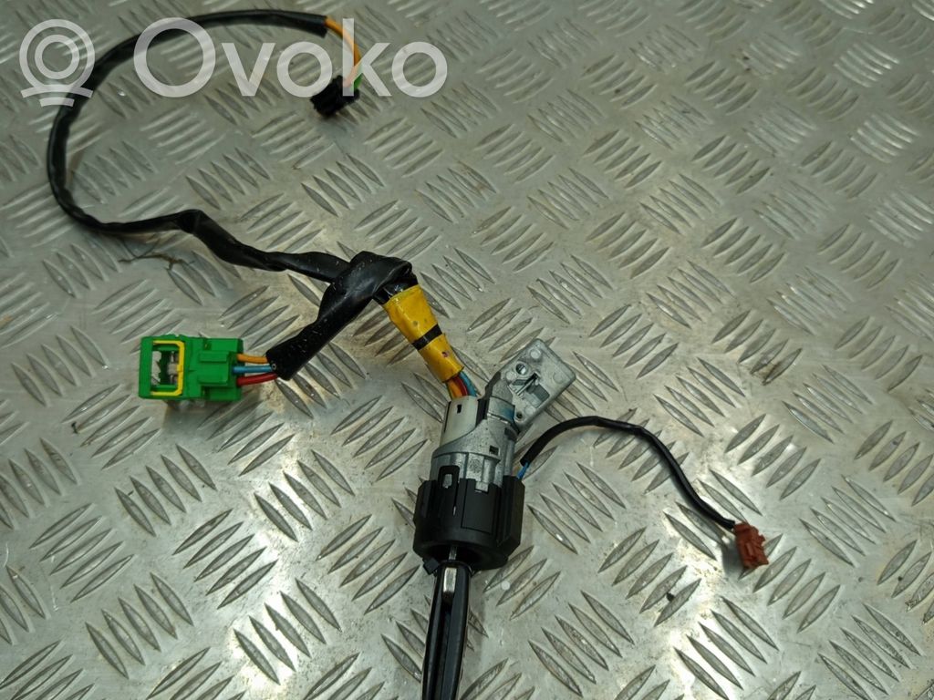 Peugeot 1007 Virtalukko 