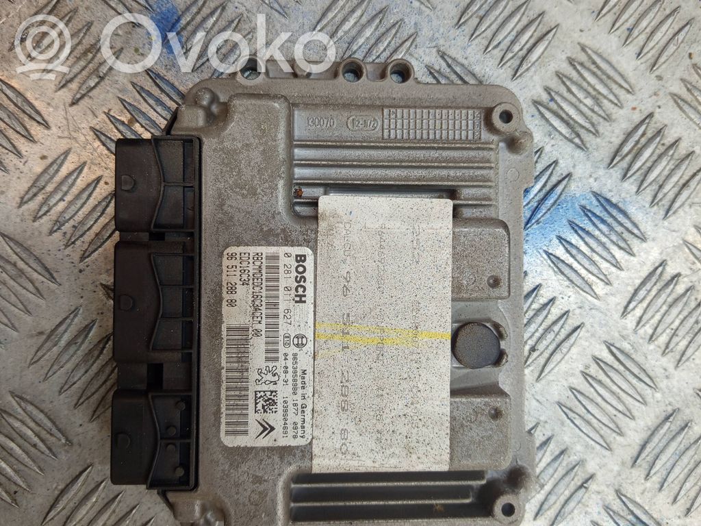 Ford Focus C-MAX Engine control unit/module 