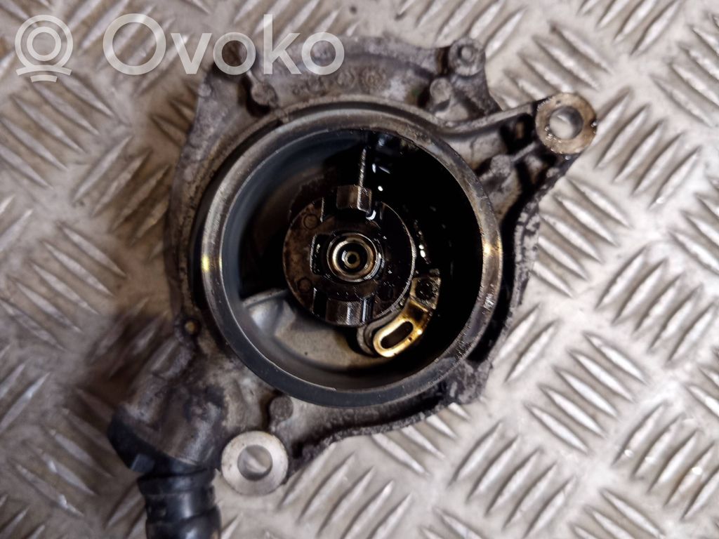 BMW 3 E46 Siurblys vakuumo 