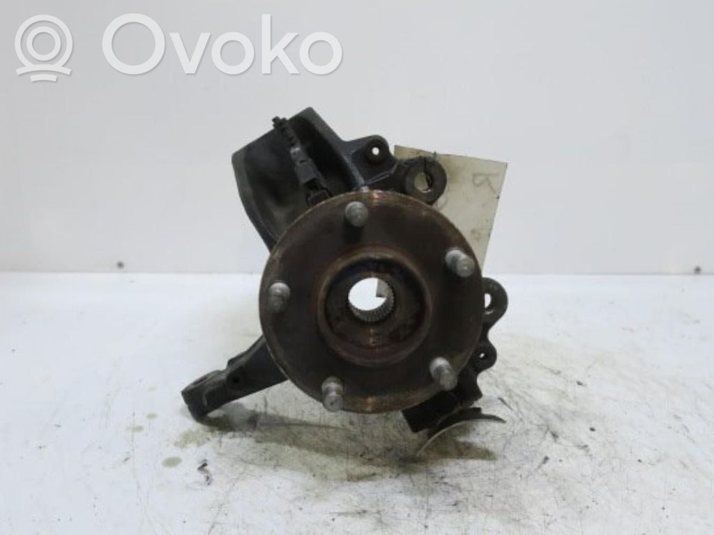 Front wheel hub spindle knuckle