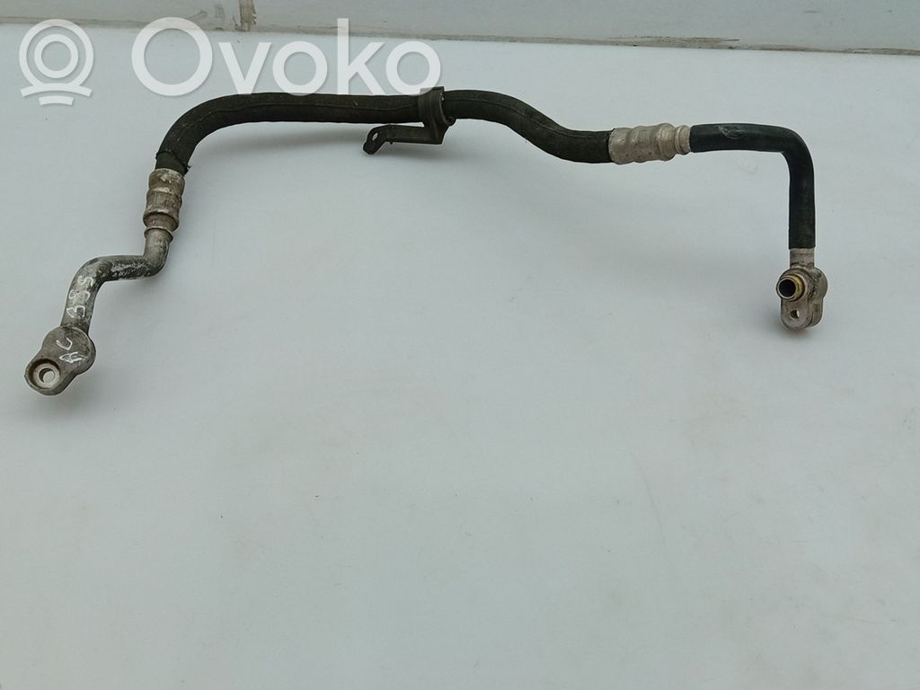 Ilmastointilaitteen putki (A/C)   4F0260701M