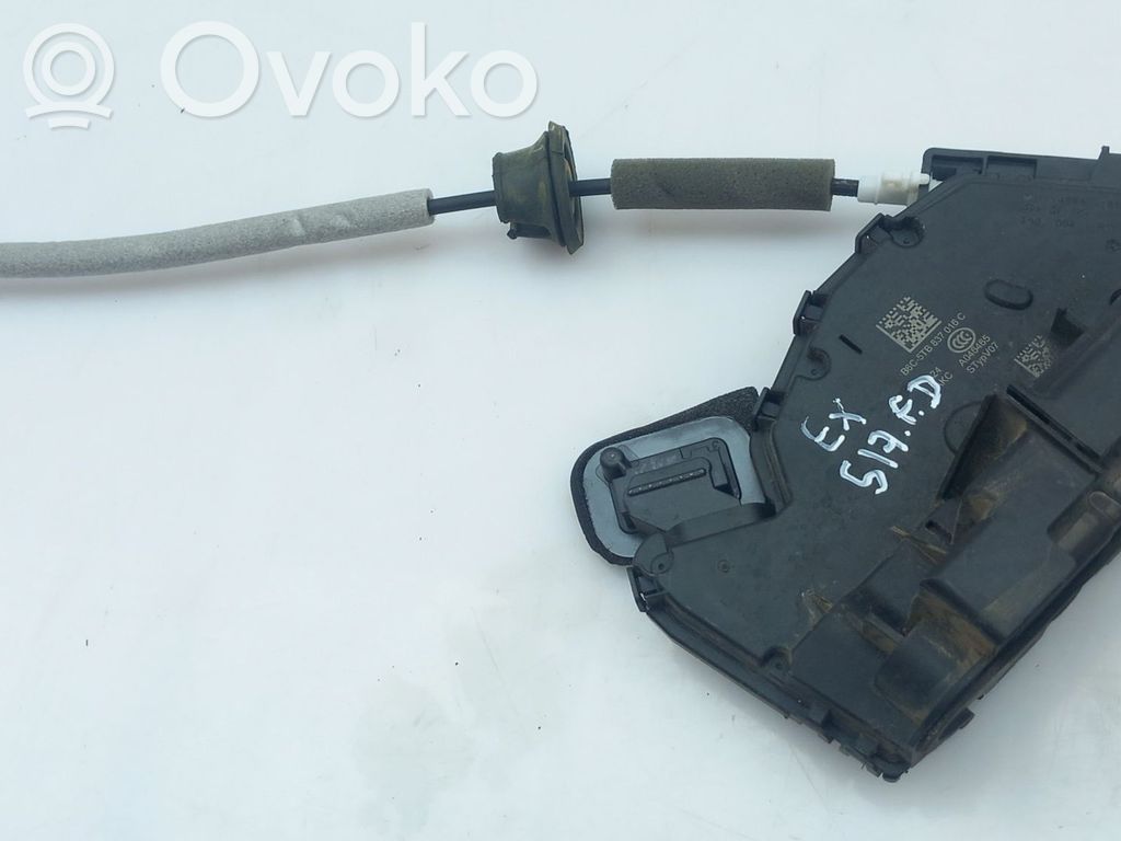 Priekšpusē slēdzene   B6C5TB837016,45340180