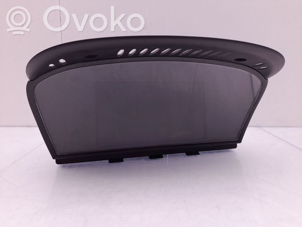 Screen/display/small screen   6989395,9114353
