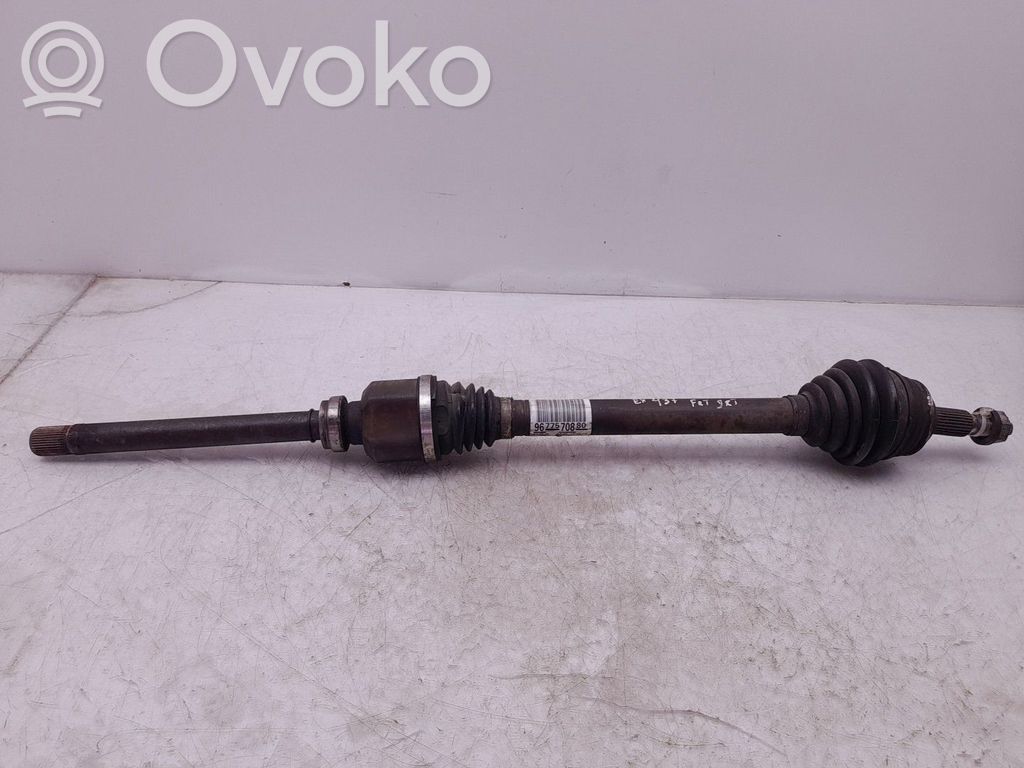 Etuvetoakseli   9677570880