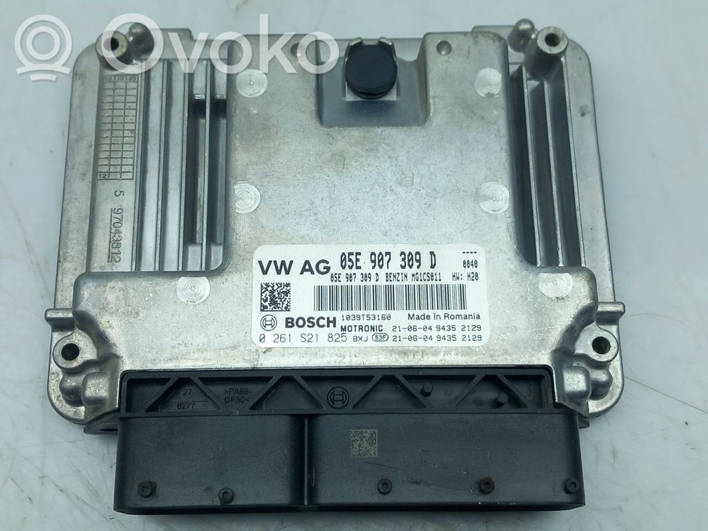 Unidad de control/módulo del motor   05E907309D