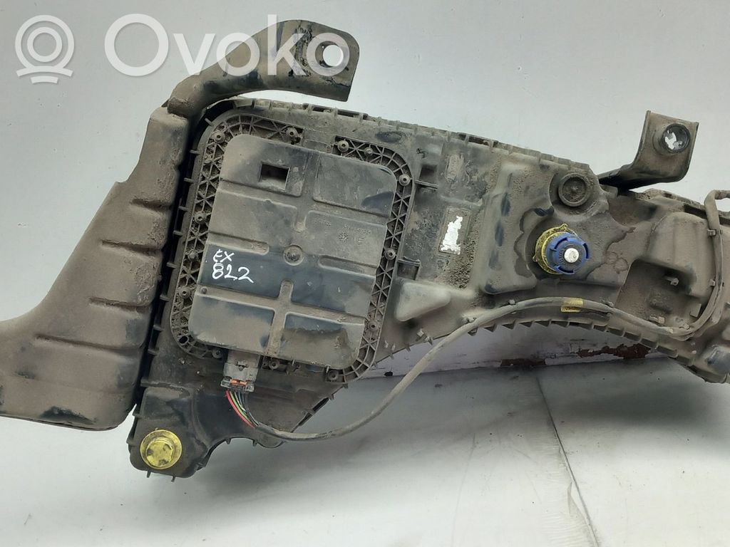 Citroen C4 Grand Picasso AdBlue-nestesäiliö 