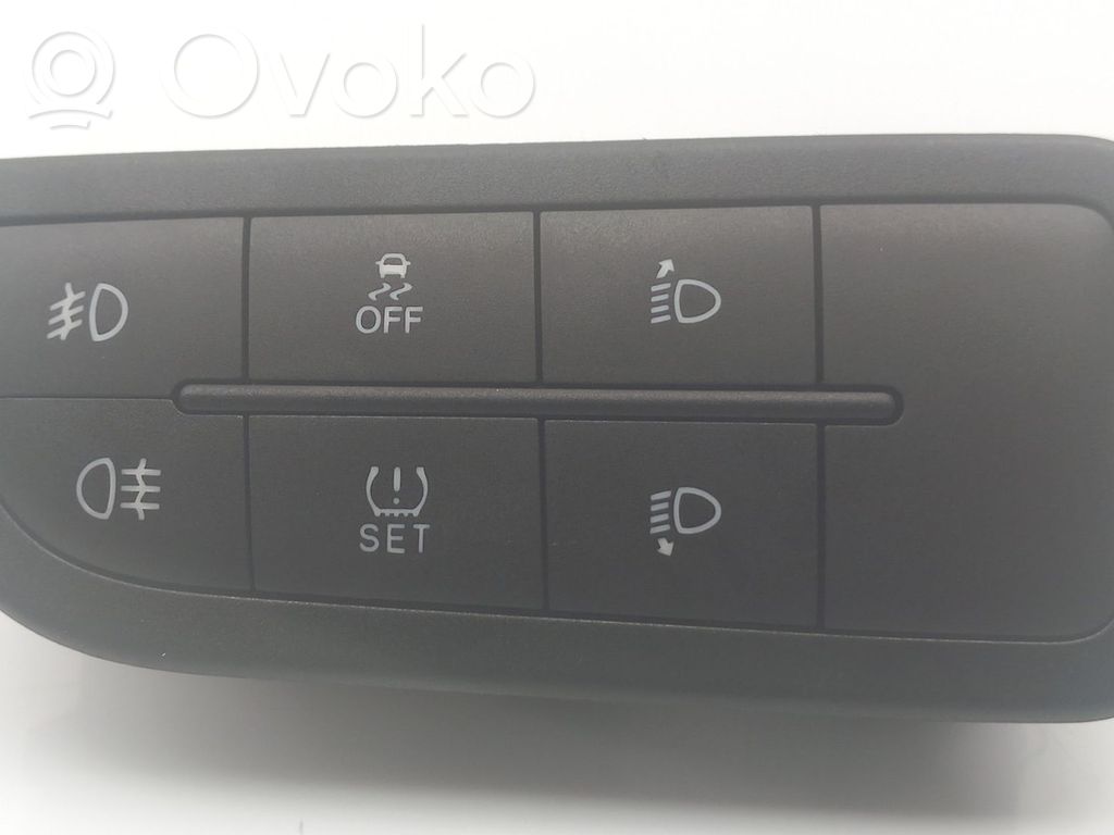 Fiat Tipo Otros interruptores/perillas/selectores 