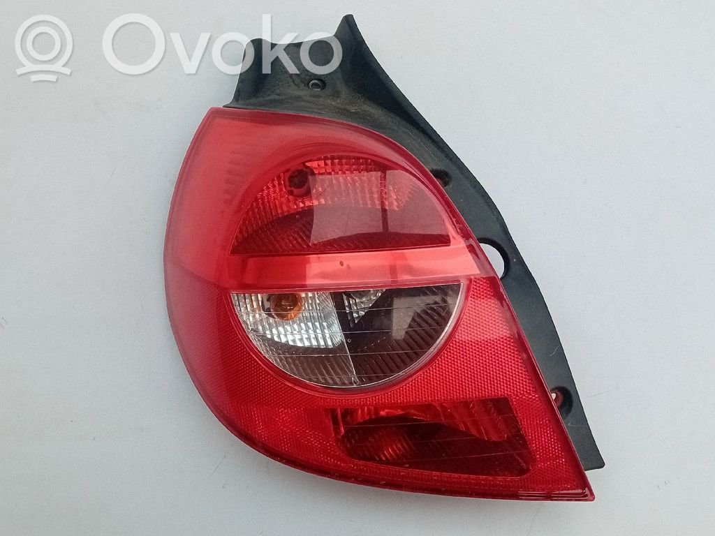 Renault Clio III Takaluukun takavalot 