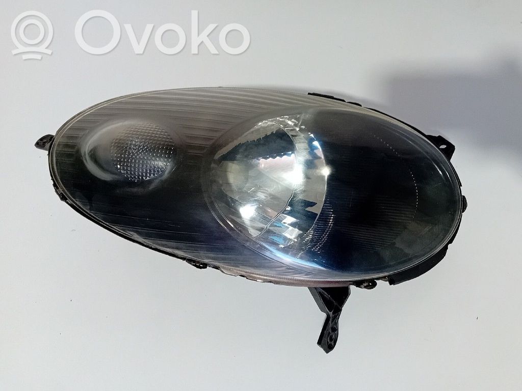 Nissan Micra Faro delantero/faro principal