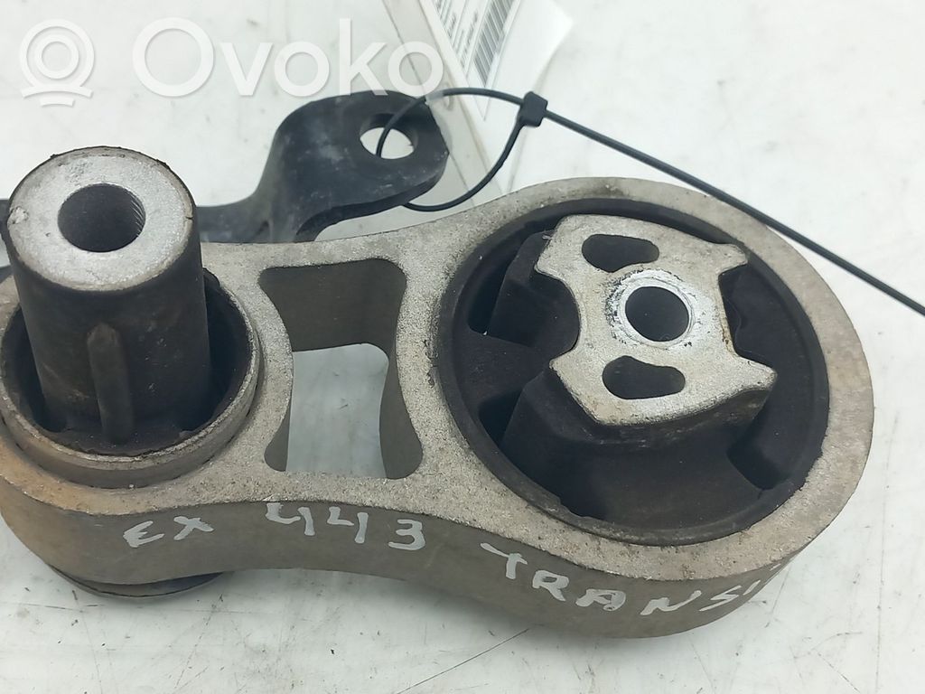 Engine mount bracket   ET76,6P082,AB