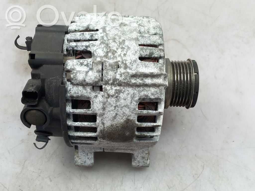 Peugeot 208 I Alternator 