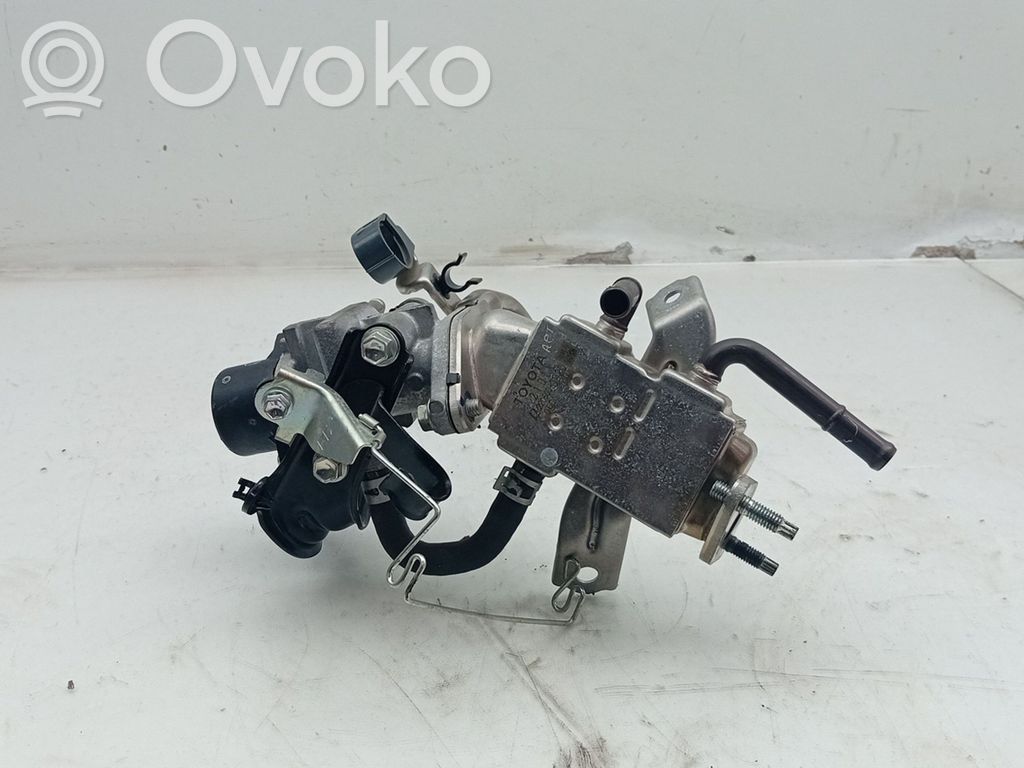 Toyota Yaris Valvola di raffreddamento EGR