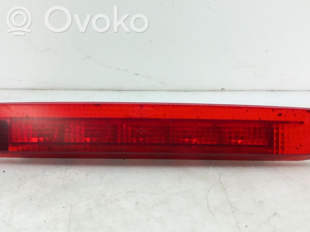 Ford Focus Third/center stoplight 