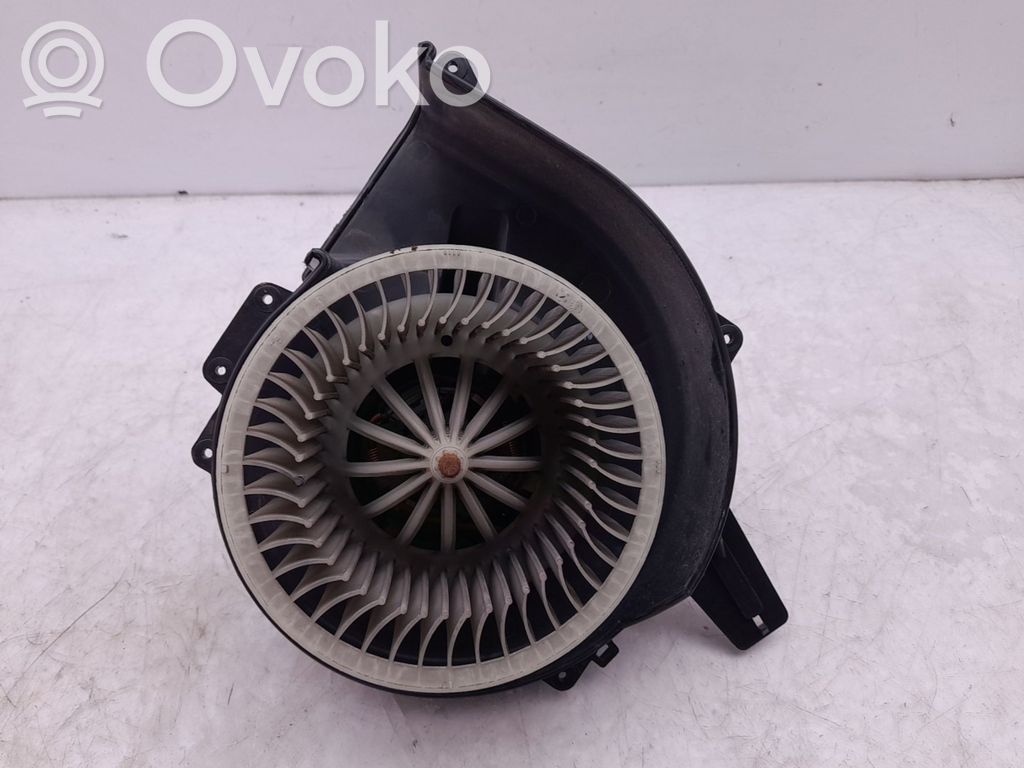 Skoda Fabia Mk2 (5J) Ventilator aerotermă 