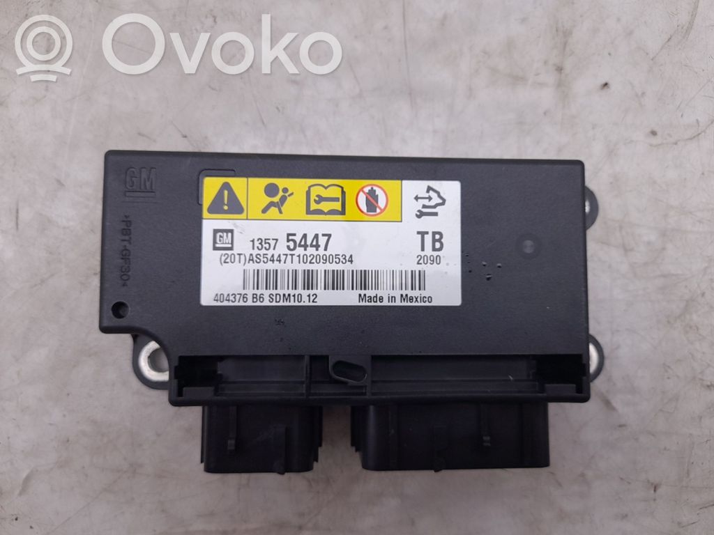 Unidad de control/módulo del Airbag   13575447