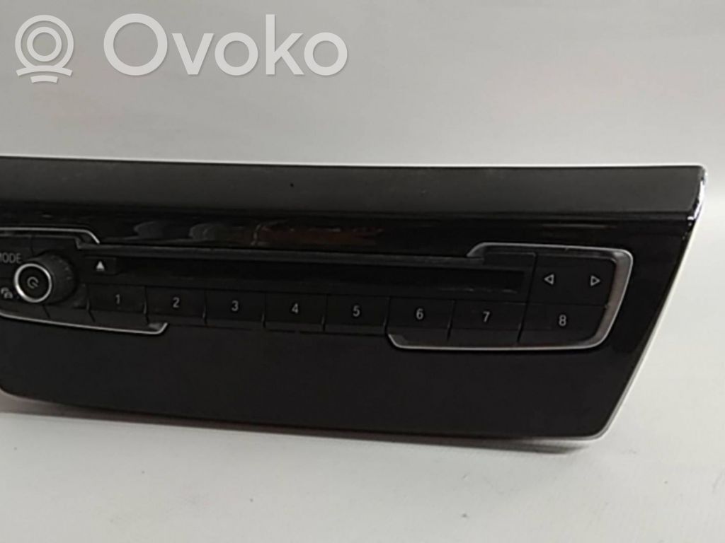 Panel / Radioodtwarzacz CD/DVD/GPS   CI,9381319