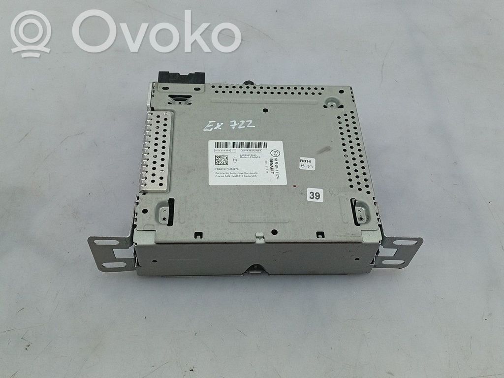 Renault Zoe Panel / Radioodtwarzacz CD/DVD/GPS