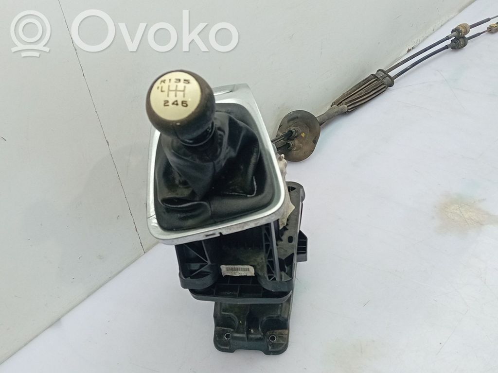 Peugeot 5008 Palanca/selector de cambios 