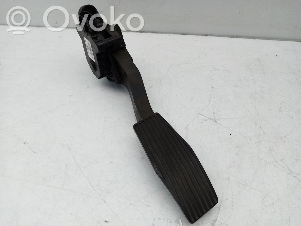 Opel Meriva B Pedał gazu / przyspieszenia 