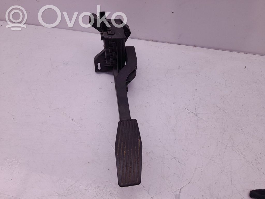 Gaspedal   9129423