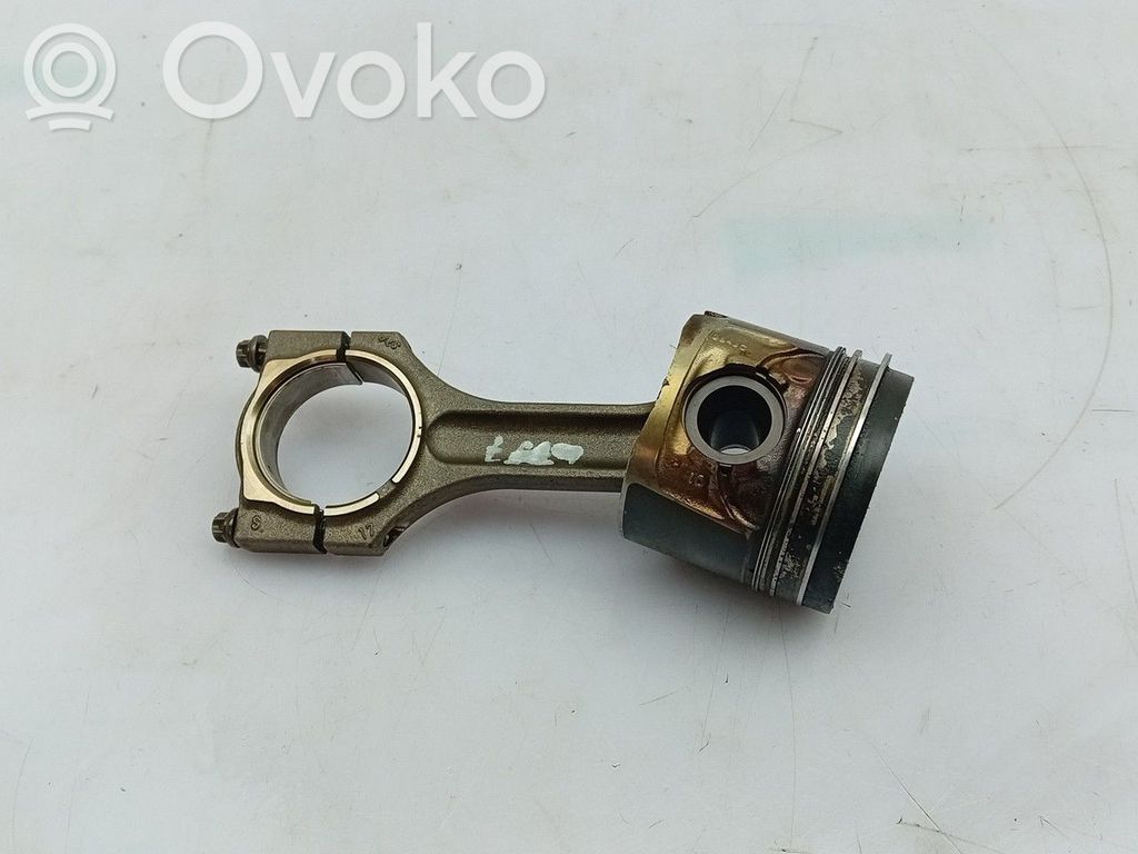 BMW 3 GT F34 Piston 