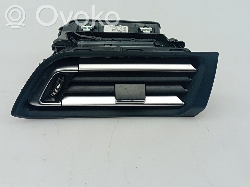Grille d'aération centrale   96778766