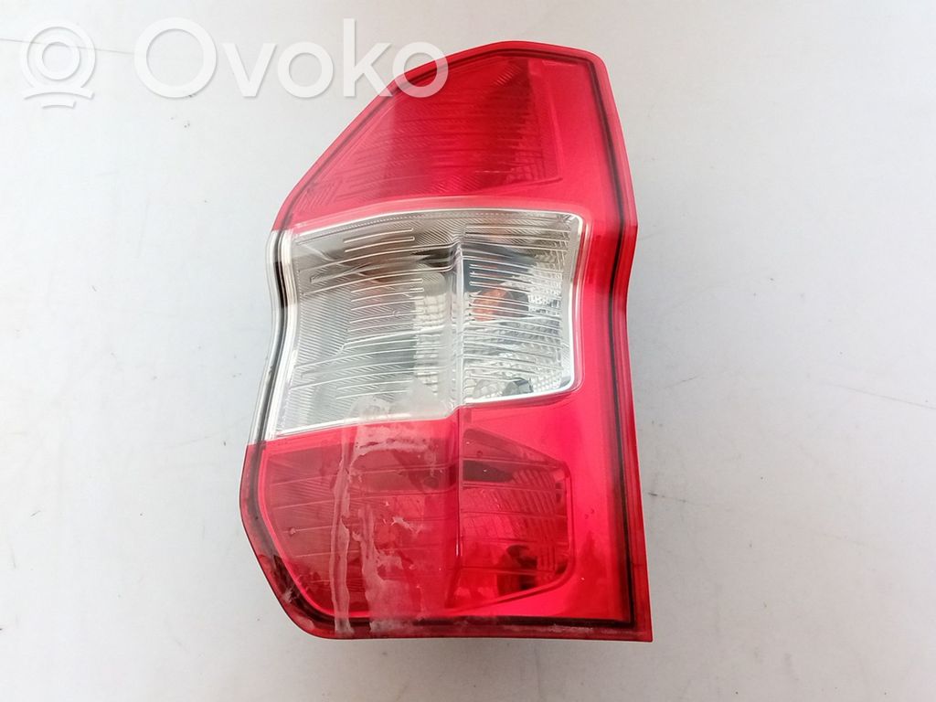 Rear/tail lights   17436F,1833659,1841016,1918777,1946079,2069551,ET7613404AB,ET7613404AC,ET7613404AD,ET7613404AF,ET7613405AB