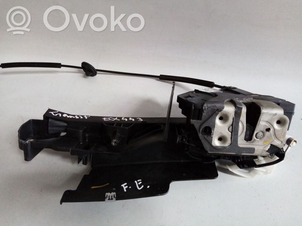 Ford Transit Courier Serrure de porte avant