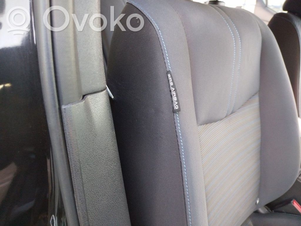 Nissan Leaf II (ZE1) Airbag sedile 