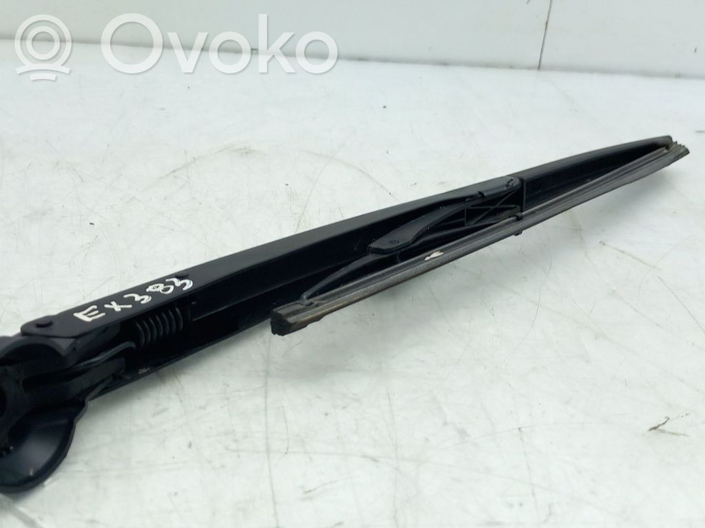 Brazo del limpiaparabrisas trasero   5Z0955707
