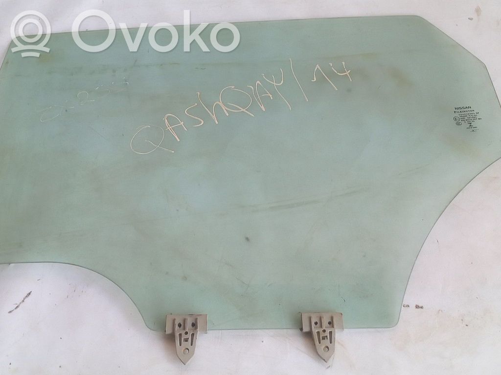 Nissan Qashqai Rear door window glass
