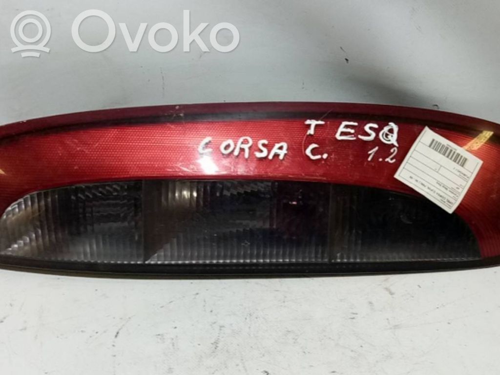 Opel Corsa C Lampă spate în capacul portbagajului 