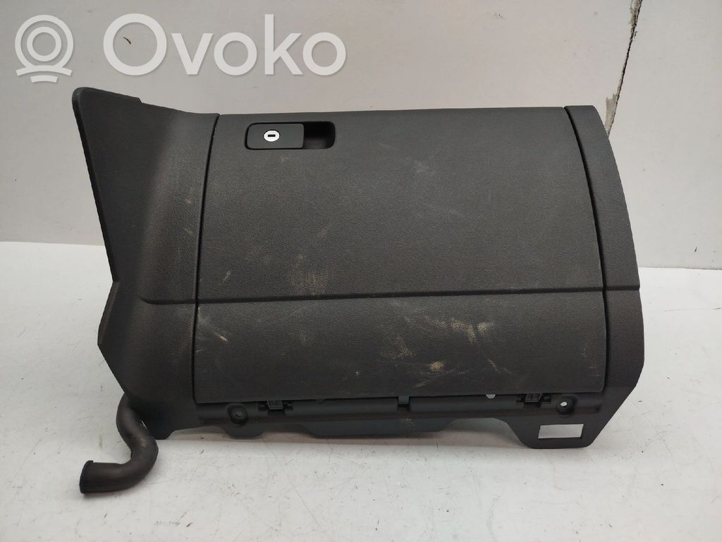 Guantera   5G1857097AA,5G1857285E