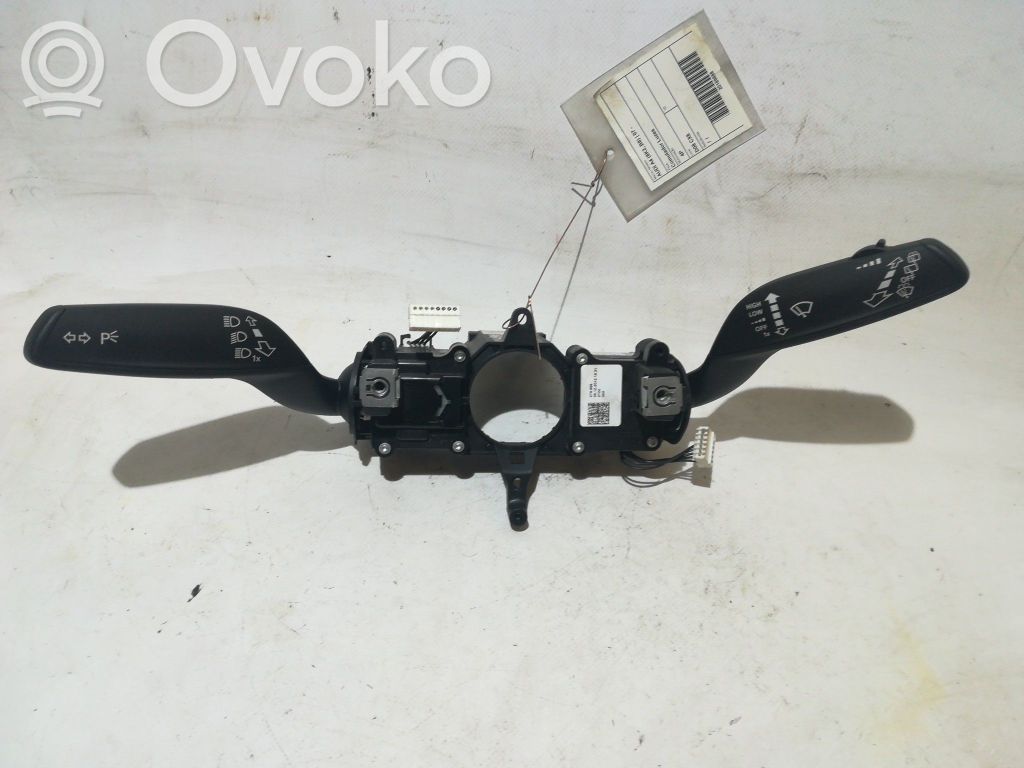 Audi RS4 B8 Autres commutateurs / boutons / leviers 