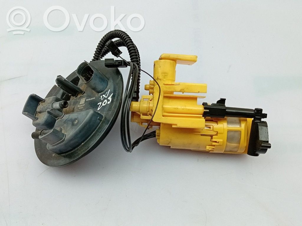 Mercedes-Benz C W205 Pompa carburante immersa 