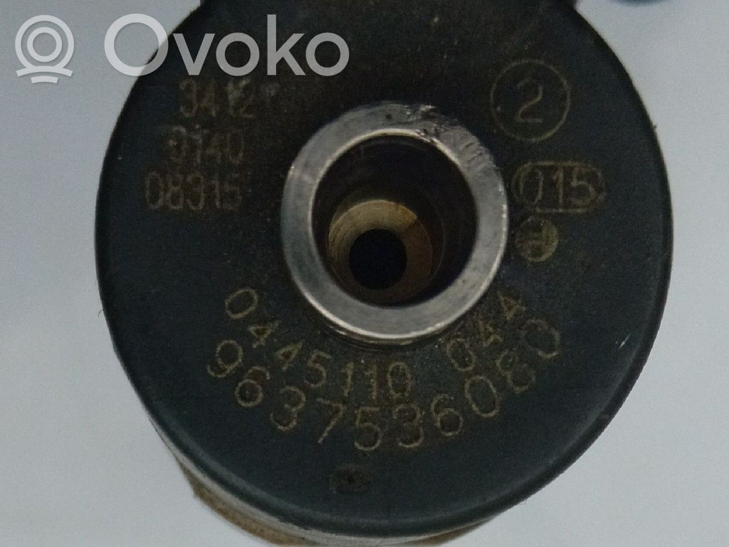 Injecteur de carburant   0445110044,9637536080