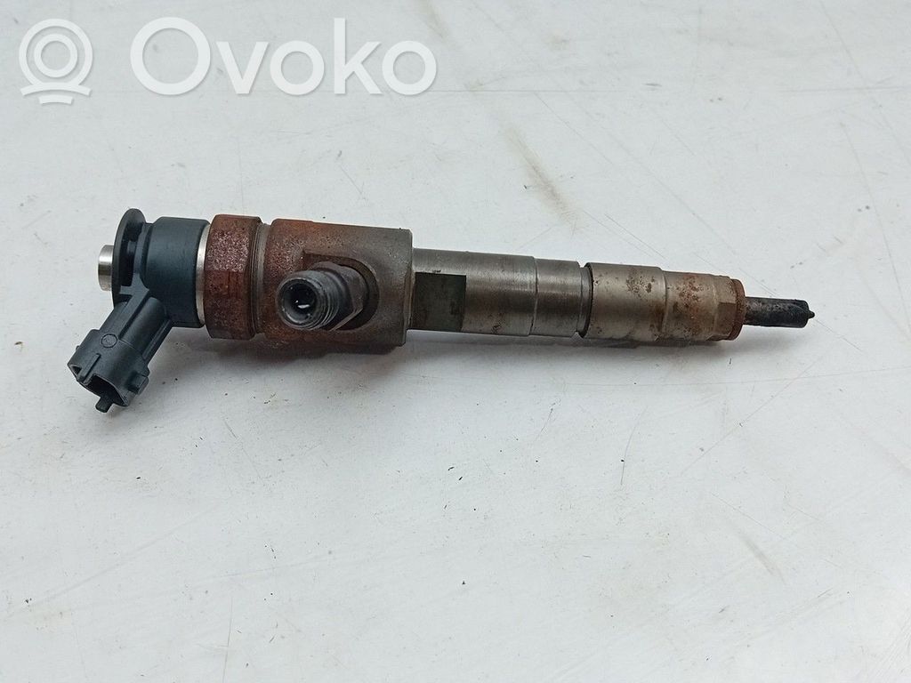 Inyector de combustible   0445110739